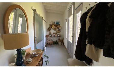 Hermosa casa de estilo playa. Excelente calidad. 2 dormitorios. Pis