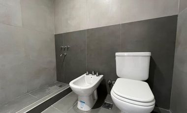 Lincoln 100, Wilde ¡3 AMBIENTES CON PATIO EN VENTA!