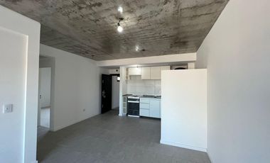 Lincoln 100, Wilde ¡3 AMBIENTES CON PATIO EN VENTA!