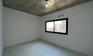 Lincoln 100, Wilde ¡3 AMBIENTES CON PATIO EN VENTA!