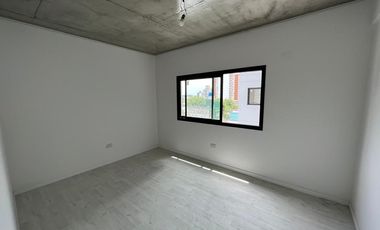 Lincoln 100, Wilde ¡3 AMBIENTES CON PATIO EN VENTA!