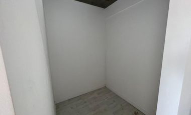 Lincoln 100, Wilde ¡3 AMBIENTES CON PATIO EN VENTA!