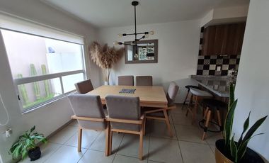 CASA AMUEBLADA Y EQUIPADA PARA EJECUTIVO