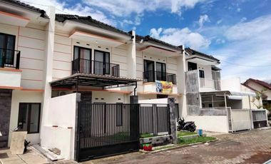 Dijual Rumah 2 Lantai 3 Kamar Tidur dekat Brawijaya Saxofone