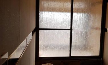 HERMOSO CHALET EN BARRIO CERRADO LOMAS DEL REY. 3 DORMITORIOS + 2 DEPTOS - PARQUE -PSICINA