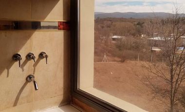 HERMOSO CHALET EN BARRIO CERRADO LOMAS DEL REY. 3 DORMITORIOS + 2 DEPTOS - PARQUE -PSICINA