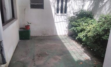 PH al frente adaptado para oficinas/ Zona Chauvin
