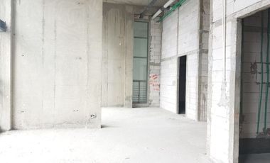 Apartemen ST Moritz Tower Ambas Kondisi Bare Puri Indah Jakarta Barat Harga 5.25m
