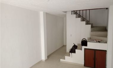 Se vende casa en Cali - Brisas del Guabito - JV JPG (W6976672)