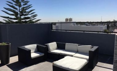 Departamento de 4 ambientes en 2 plantas con cochera