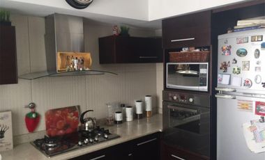 Departamento de 4 ambientes en 2 plantas con cochera