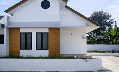 CR Rumah Minimalis Di Jalan Kaliurang Km 13 Untuk Hunian