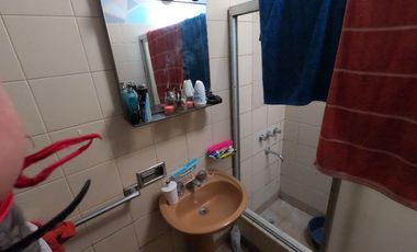 Casa en venta en Isidro Casanova