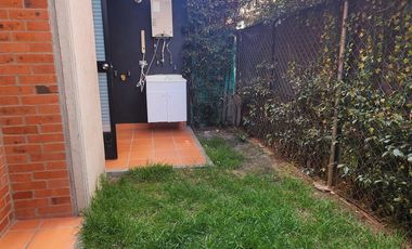 casa en arriendo/venta en bojaca. Cod A102