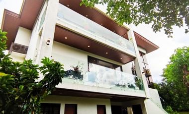 6bedroom House for Sale in Anvaya Cove Bataaan