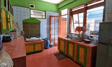 Dijual Rumah Induk dan Rumah Kos Dekat SMA DeBritto Demangan