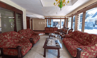 Dijual Rumah Induk dan Rumah Kos Dekat SMA DeBritto Demangan