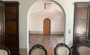 Casa venta instituciones,390 mtrs y 950mtr terr Viña del Mar