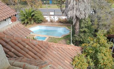 Casa venta instituciones,390 mtrs y 950mtr terr Viña del Mar