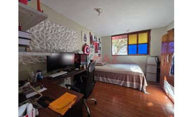 ​🏗️ Propiedad Estratégica En Urb. Santa Ana: Ideal Para Proyectos Institucionales O Comerciales