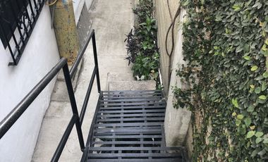 VENTA EXCELENTE PROPIEDAD, 2 en 1,  HERMOSO ESTILO COLONIAL MODERNO,  Casa Sola, con Departamento independiente, buena ubicación, Bques. de Cuernavaca .