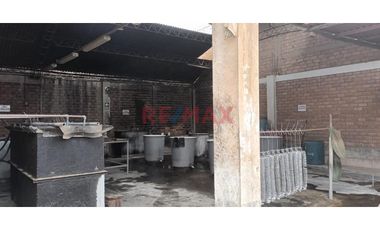 🏭✨ Oportunidad De Inversión Industrial + Vivienda Incluida ✨🏡