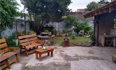 AMPLIO CHALET EN VENTA EN ITUZAINGO NORTE