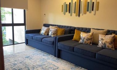 Residencia de lujo en venta en  privada Xtacay,  Yucatán Country Club