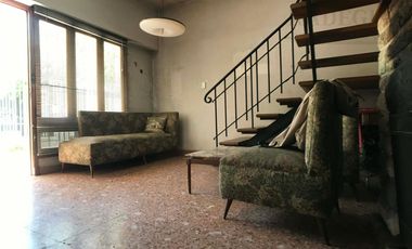 Chalet ubicado a 100 metros de H. Yrigoyen- Burzaco