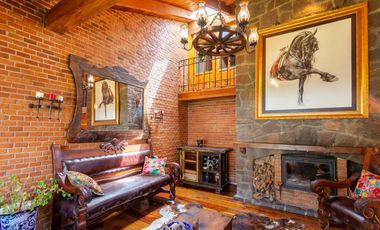 HERMOSA CASA EN CACALOMACAN