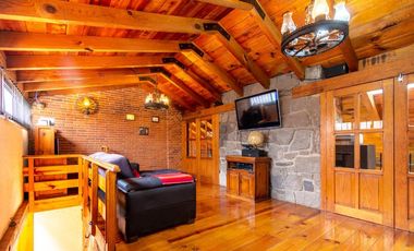 HERMOSA CASA EN CACALOMACAN