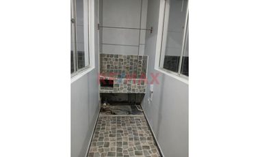 Vive Con Comodidad Y Estilo: Casa Con Piscina En Santa Teresita