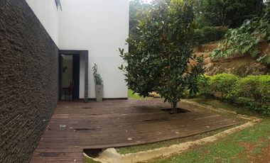 VENDO ESPECTACULAR CASA MODERNA