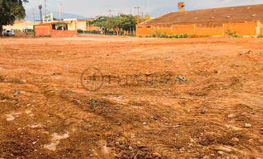 lote en venta en aeropuerto. Cod V3014