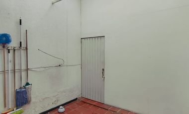 casa-local en venta en caobos. Cod V28495