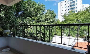 casa en venta en villa de la floresta. Cod V31358