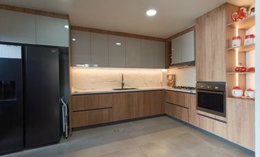 casa en venta en villa de la floresta. Cod V31358