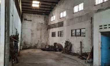 Gudang Bekas Pabrik Kebraon Surabaya Barat Strategis MURAH dkt TOL