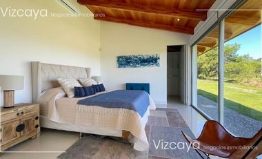 Casa VENTA Pueblo Mio Punta del Este Manantiales 4 dormitorios y serv.