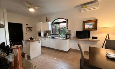 Venta de casa en Costa Sur, Ph Doral