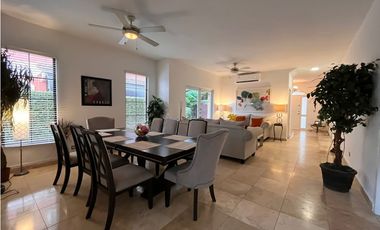 Venta de casa en Costa Sur, Ph Doral