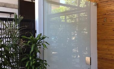 Venta de Oficina Exclusivo Edificio- Ideal Consultorio - Centro (Moreno)