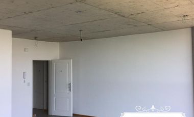 Venta de Oficina Exclusivo Edificio- Ideal Consultorio - Centro (Moreno)