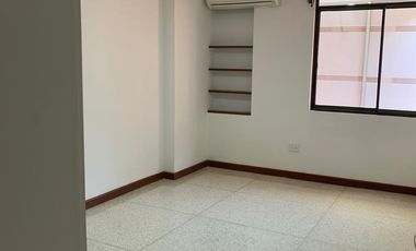 apartamento en arriendo en centro. Cod A5121