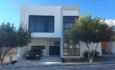 EN VENTA EN CONDOMINIO AL NORTE DE AGUASCALIENTES