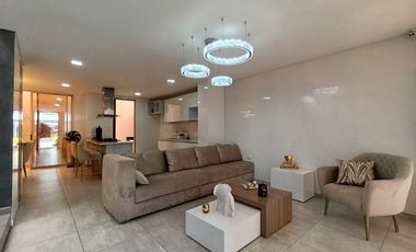 casa en venta en autopista internacional. Cod V31419