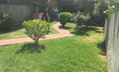 Chalet 2 Plantas de 6 Amb c/ Cochera y Fondo Libre ** Ideal 2 Familias **