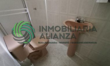 apartamento en arriendo en los heroes. Cod A17235