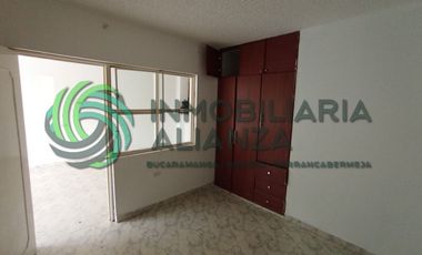 apartamento en arriendo en los heroes. Cod A17235
