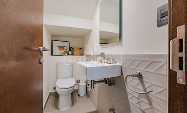 EN VENTA CON 5.000 m2 DE PARQUE CON JUEGOS (C.PEDREGALES)